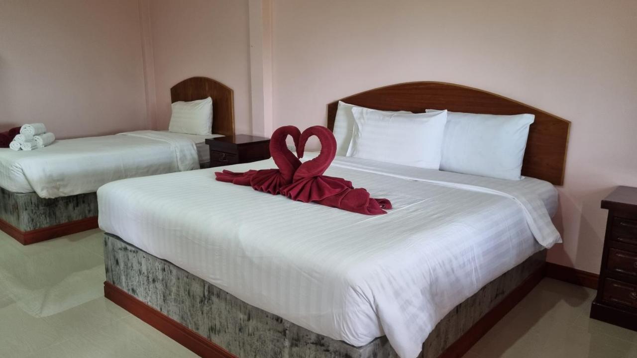 Pawpaw Resort شاطئ لاماي المظهر الخارجي الصورة
