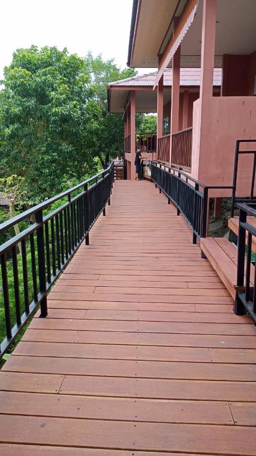 Pawpaw Resort شاطئ لاماي المظهر الخارجي الصورة
